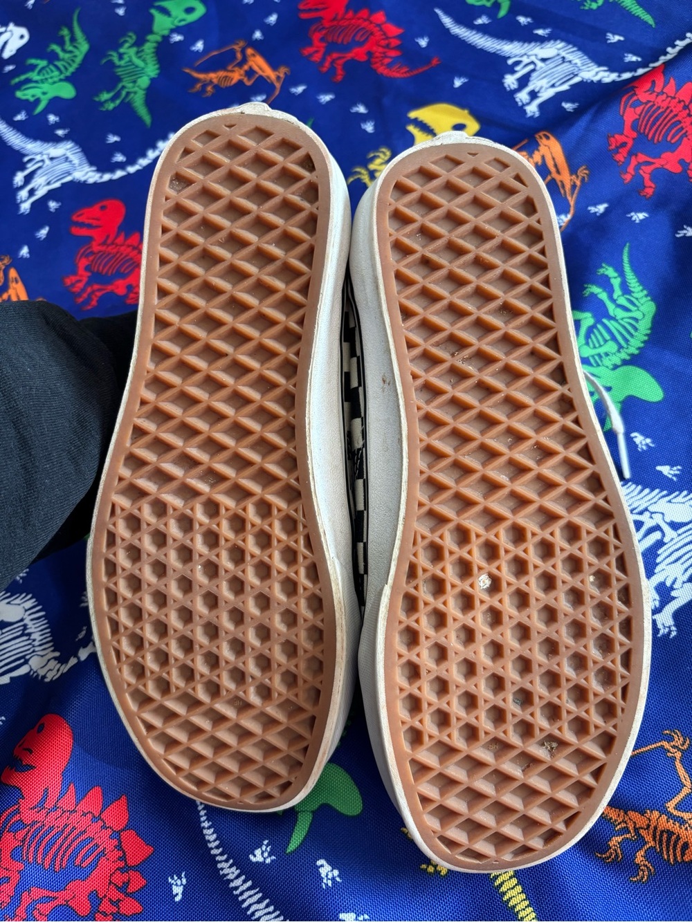 Ladies 7.5 black with checkered vans - Picture 5 of 7
